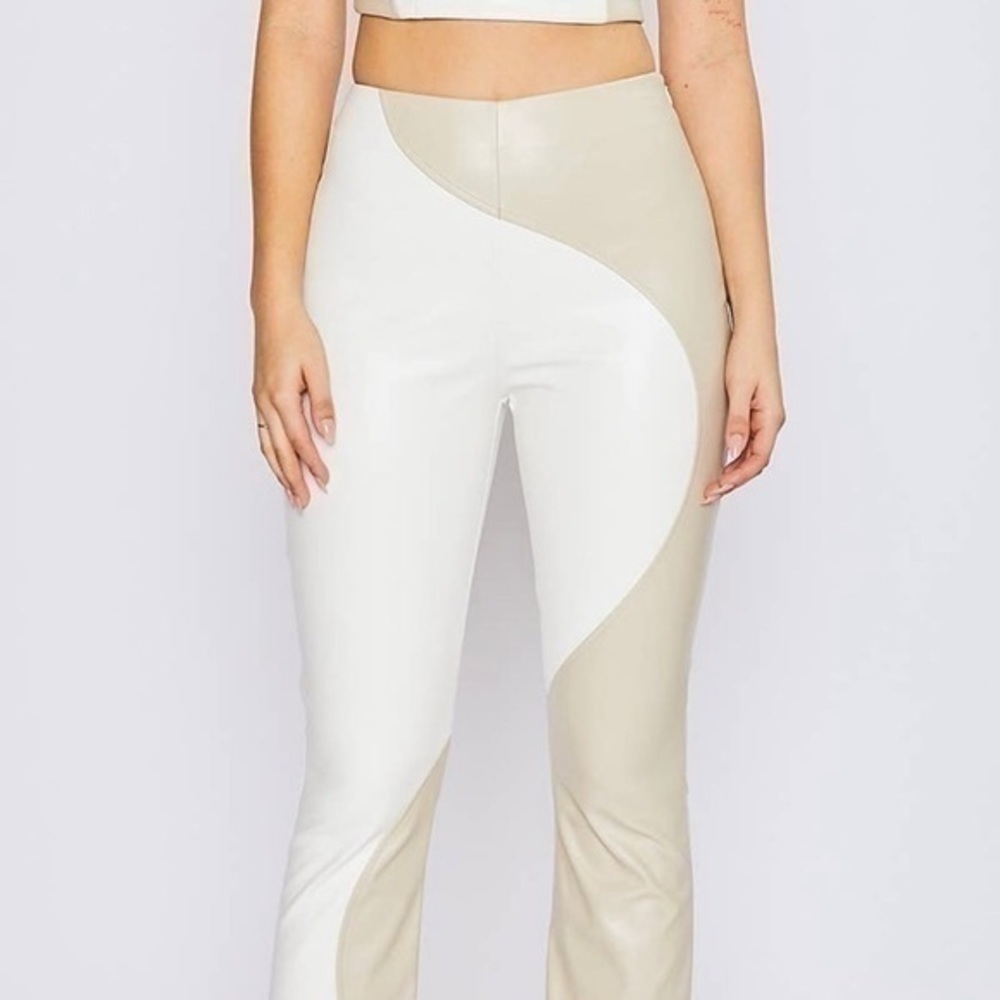Color-Block Swirl Vegan Leather Pants - Picture 6 of 9